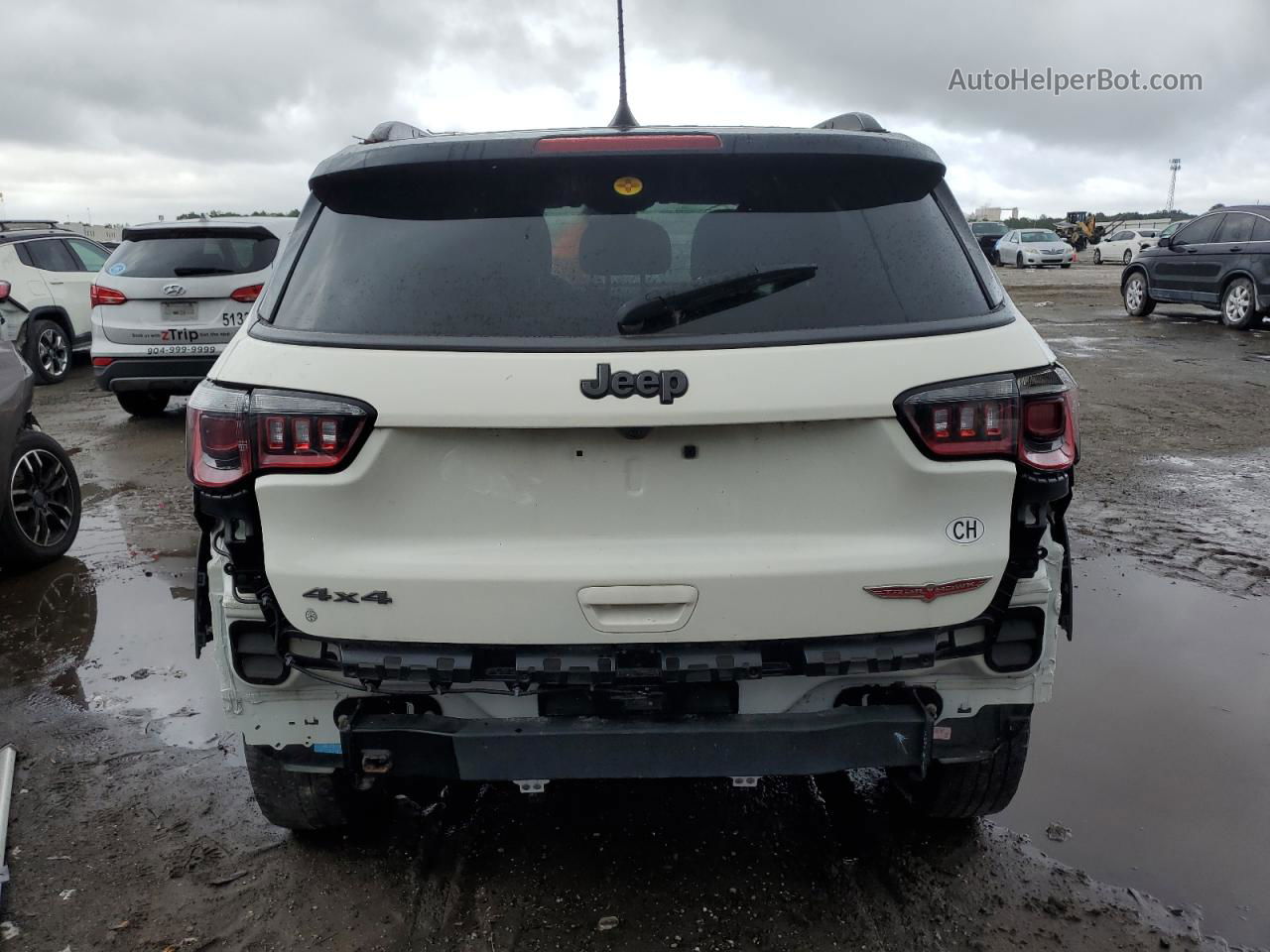 2018 Jeep Compass Trailhawk White vin: 3C4NJDDB0JT143914