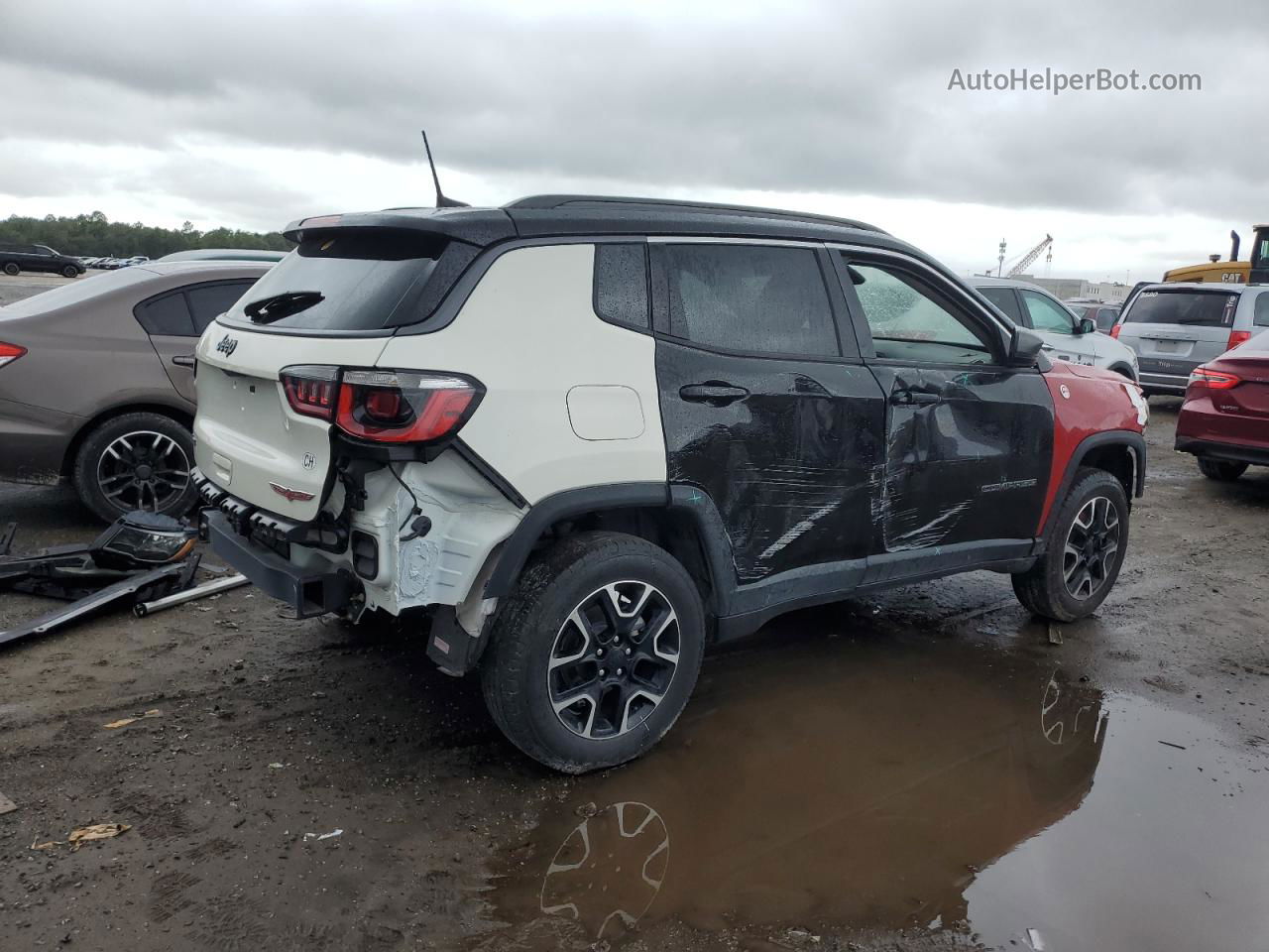 2018 Jeep Compass Trailhawk White vin: 3C4NJDDB0JT143914