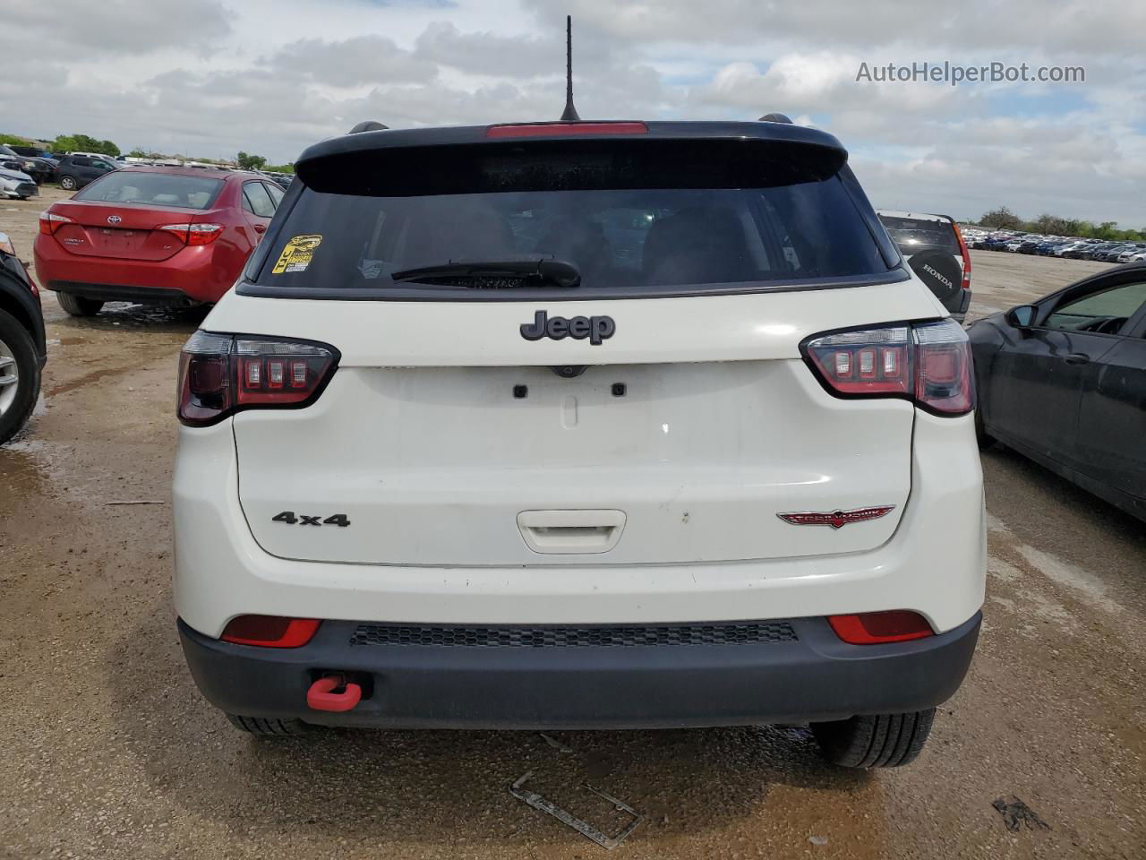 2018 Jeep Compass Trailhawk Белый vin: 3C4NJDDB2JT231699