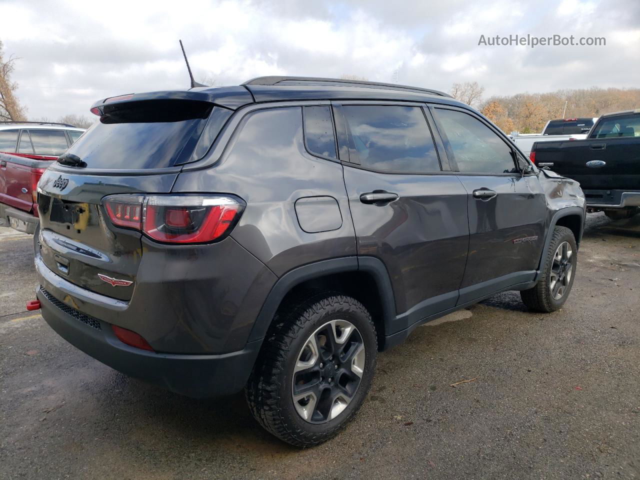 2018 Jeep Compass Trailhawk Gray vin: 3C4NJDDB5JT129703