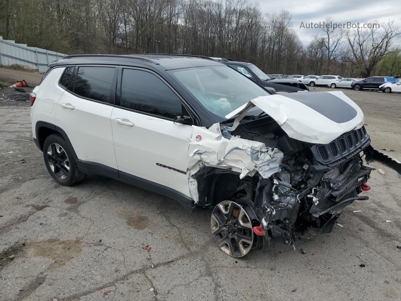 2018 Jeep Compass Trailhawk White vin: 3C4NJDDB7JT174545