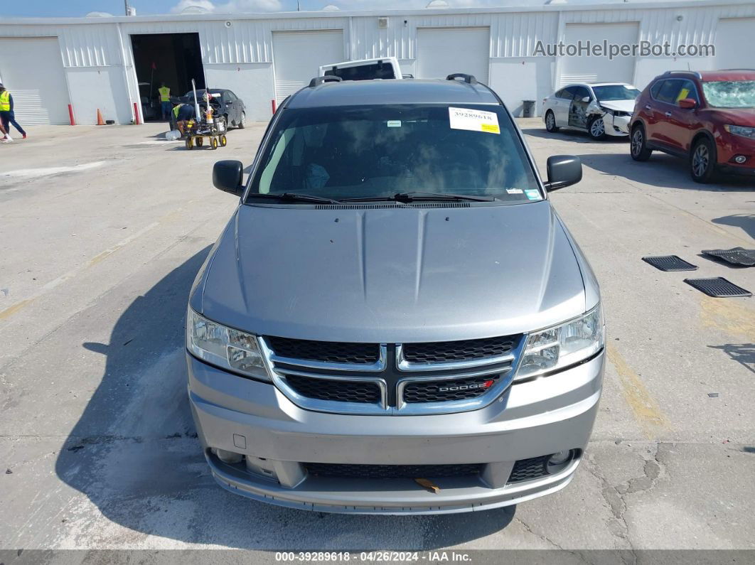 2016 Dodge Journey Se Silver vin: 3C4PDCAB0GT231031