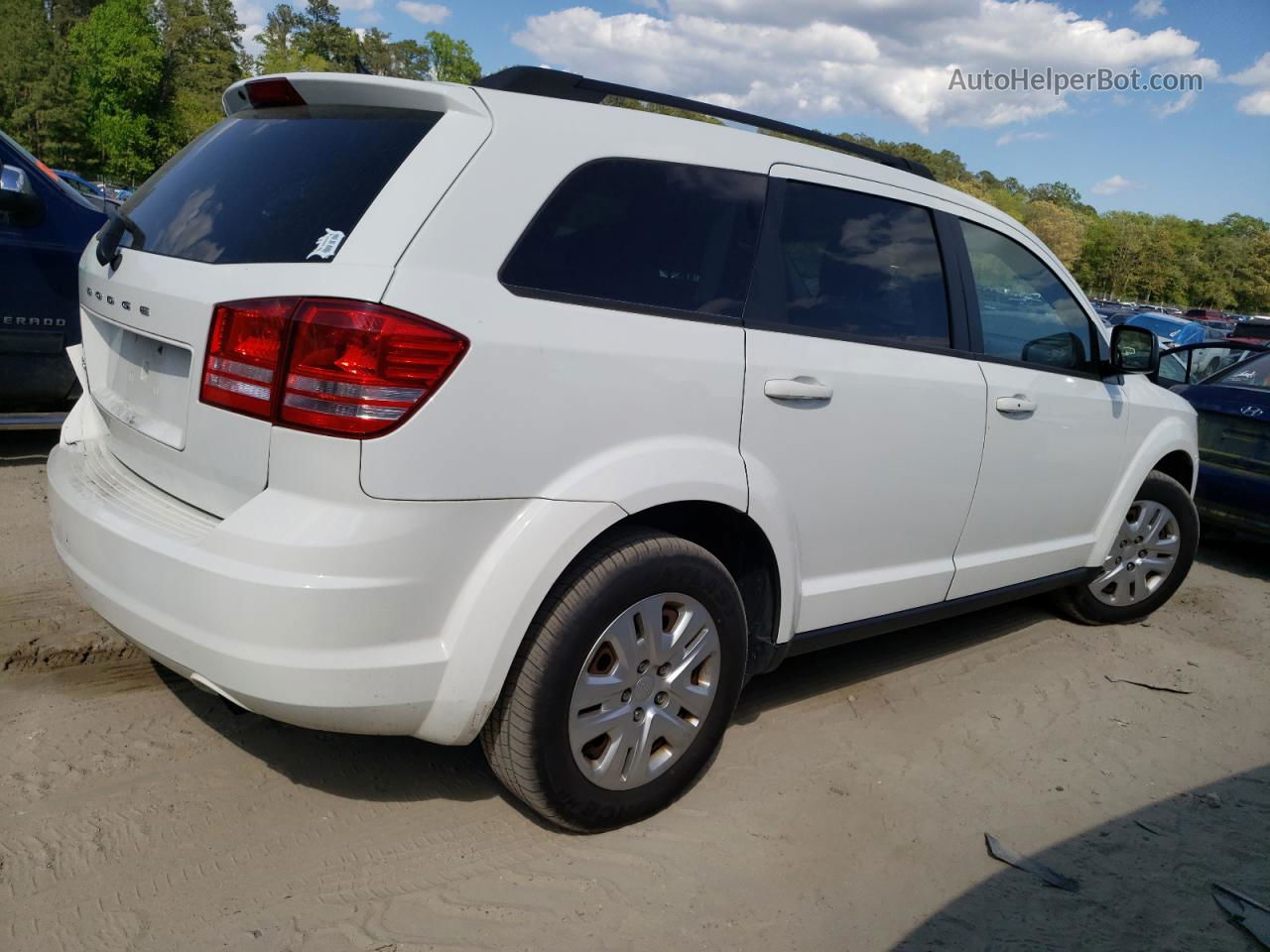 2017 Dodge Journey Se White vin: 3C4PDCAB0HT506303