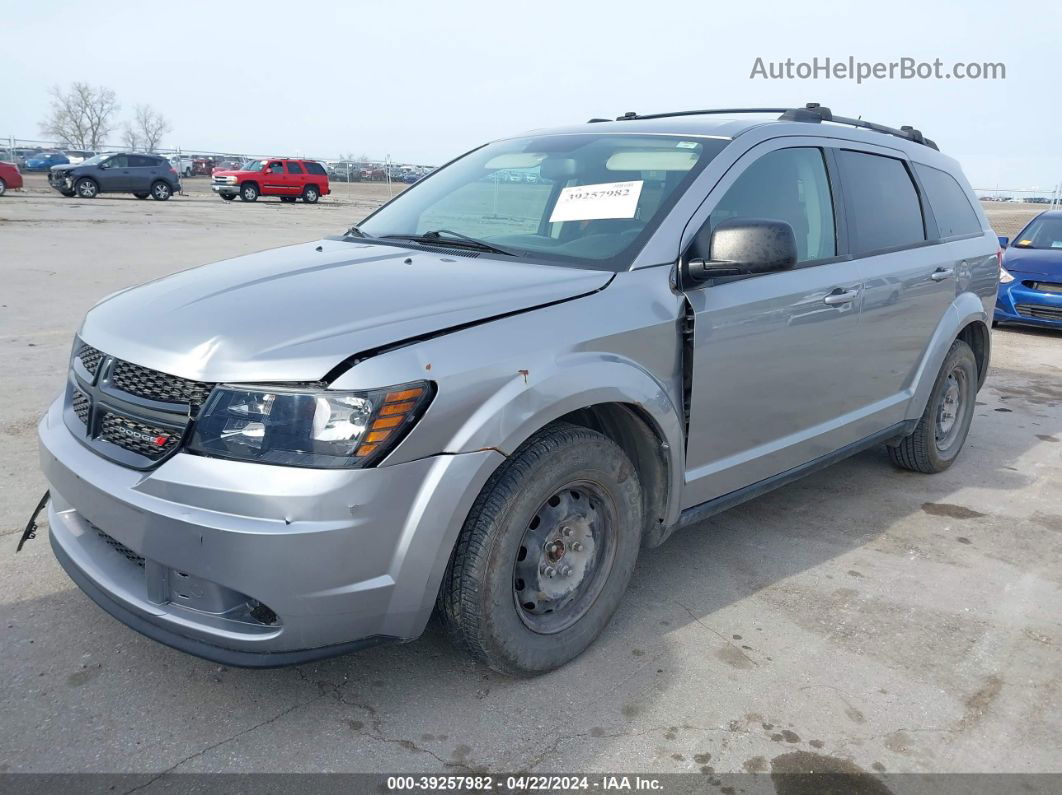 2017 Dodge Journey Se Silver vin: 3C4PDCAB0HT587271