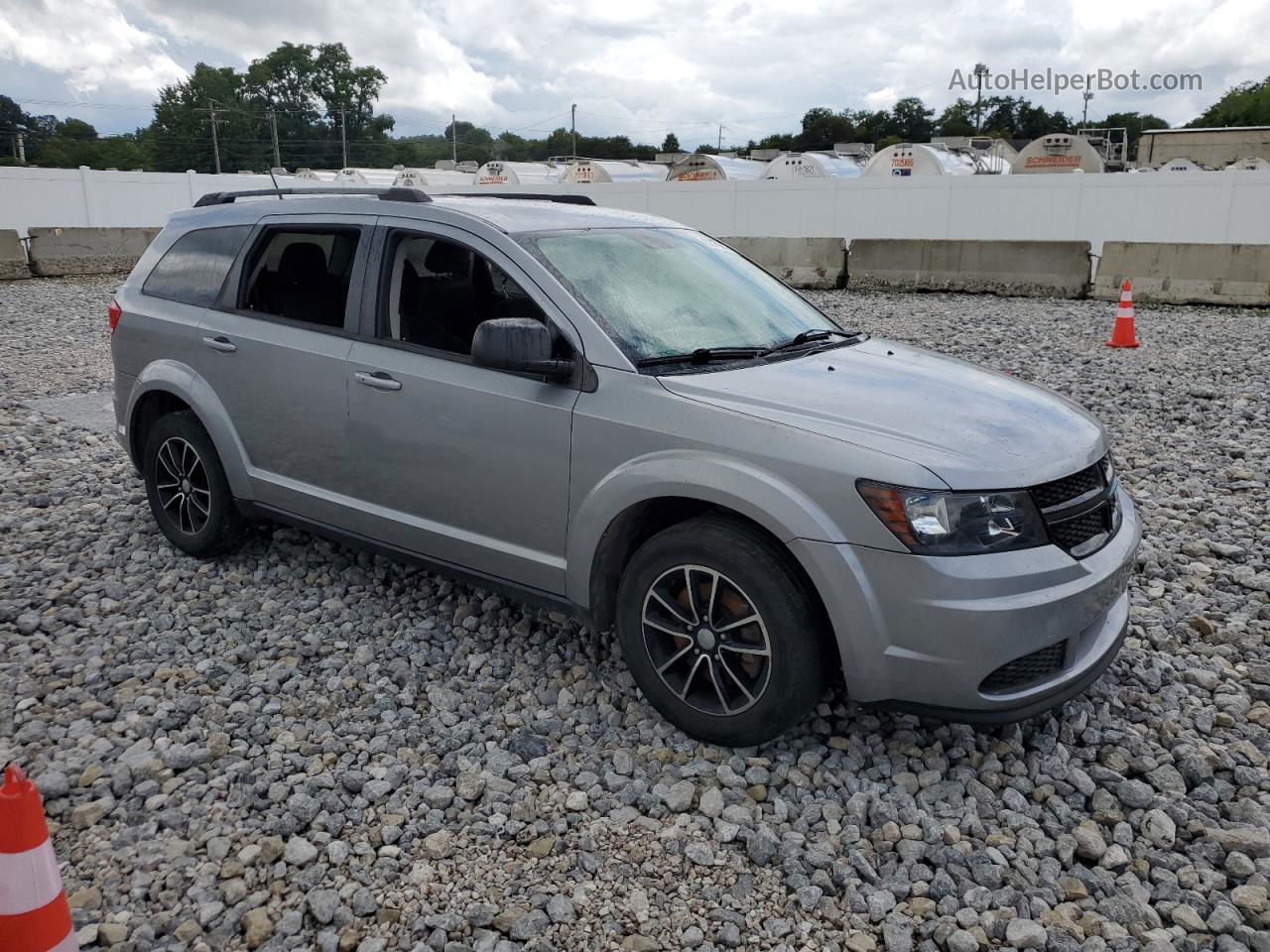 2017 Dodge Journey Se Silver vin: 3C4PDCAB2HT619492