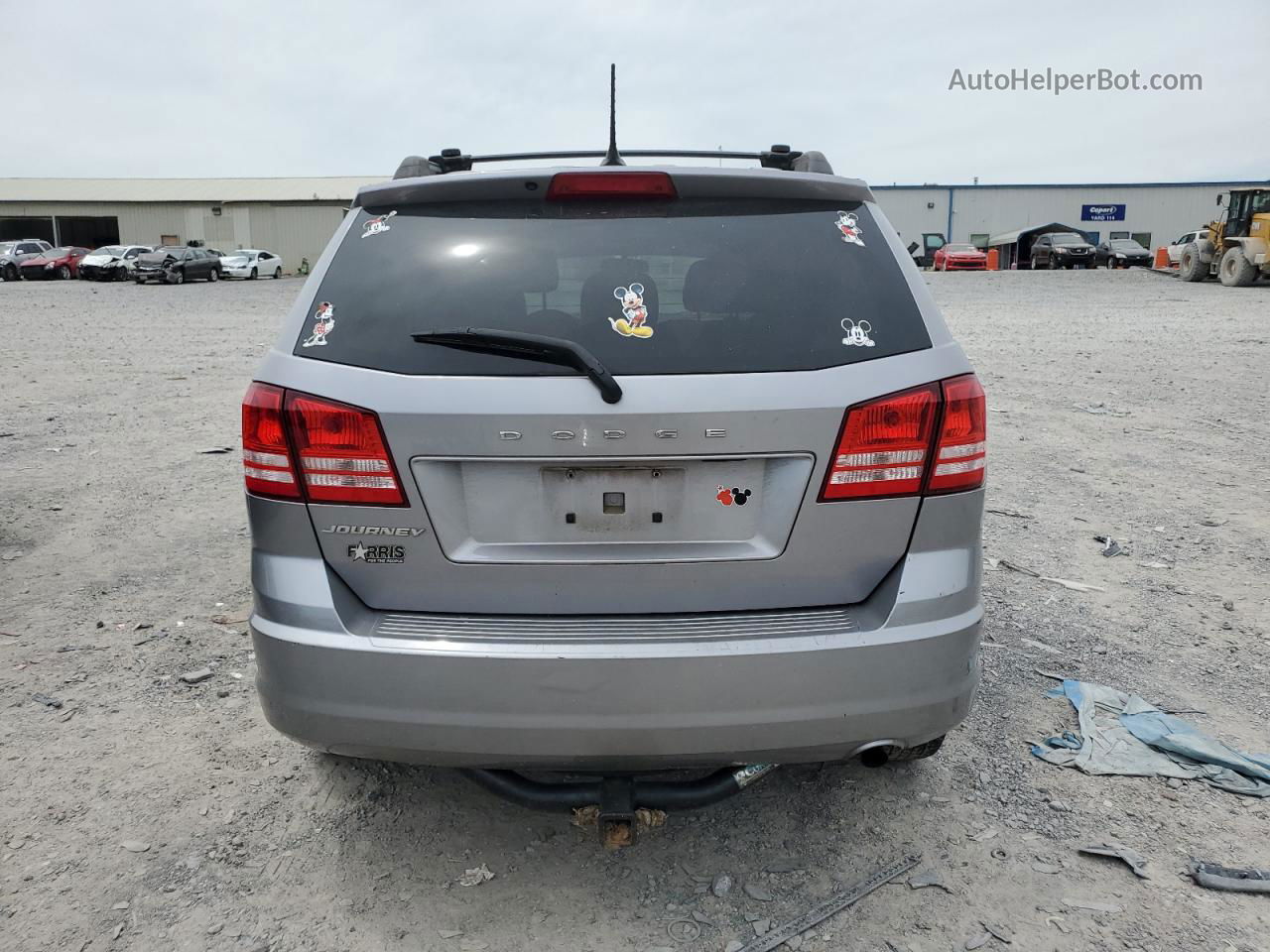 2017 Dodge Journey Se Silver vin: 3C4PDCAB2HT709581