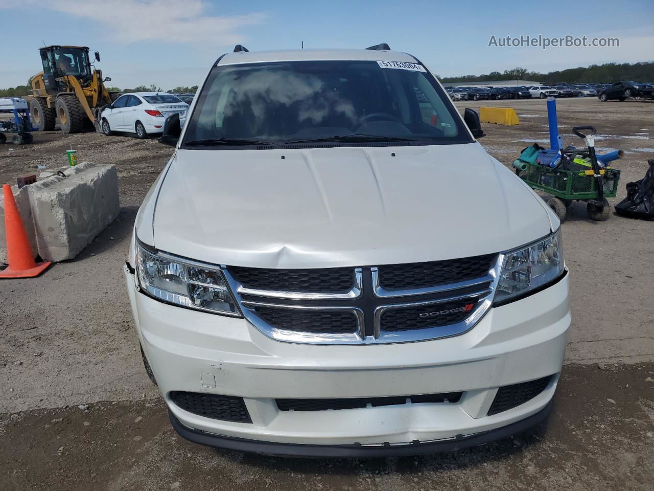 2017 Dodge Journey Se White vin: 3C4PDCAB5HT538681