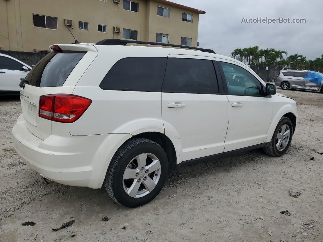 2015 Dodge Journey Se White vin: 3C4PDCAB6FT565434