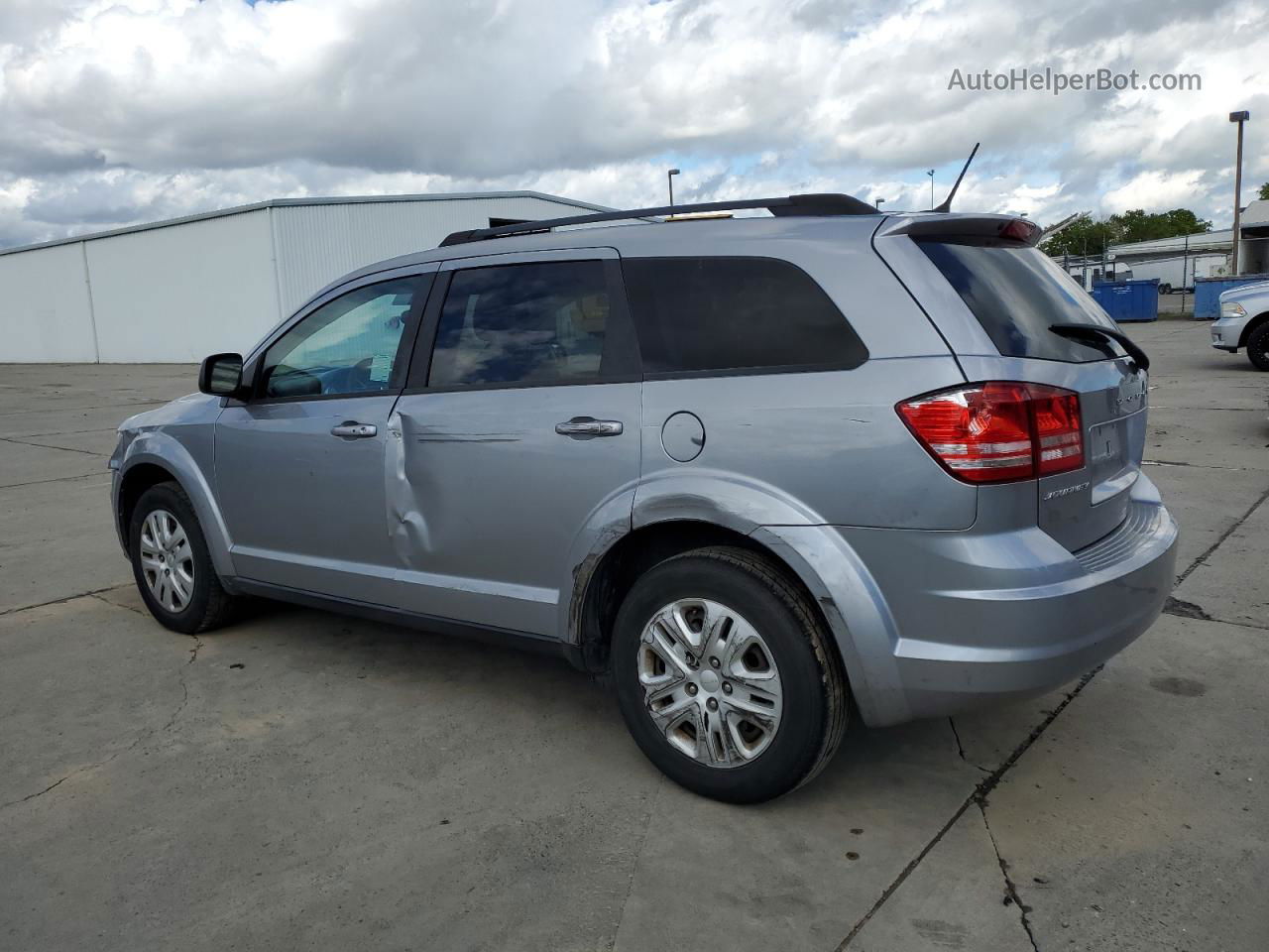 2017 Dodge Journey Se Silver vin: 3C4PDCAB6HT543159