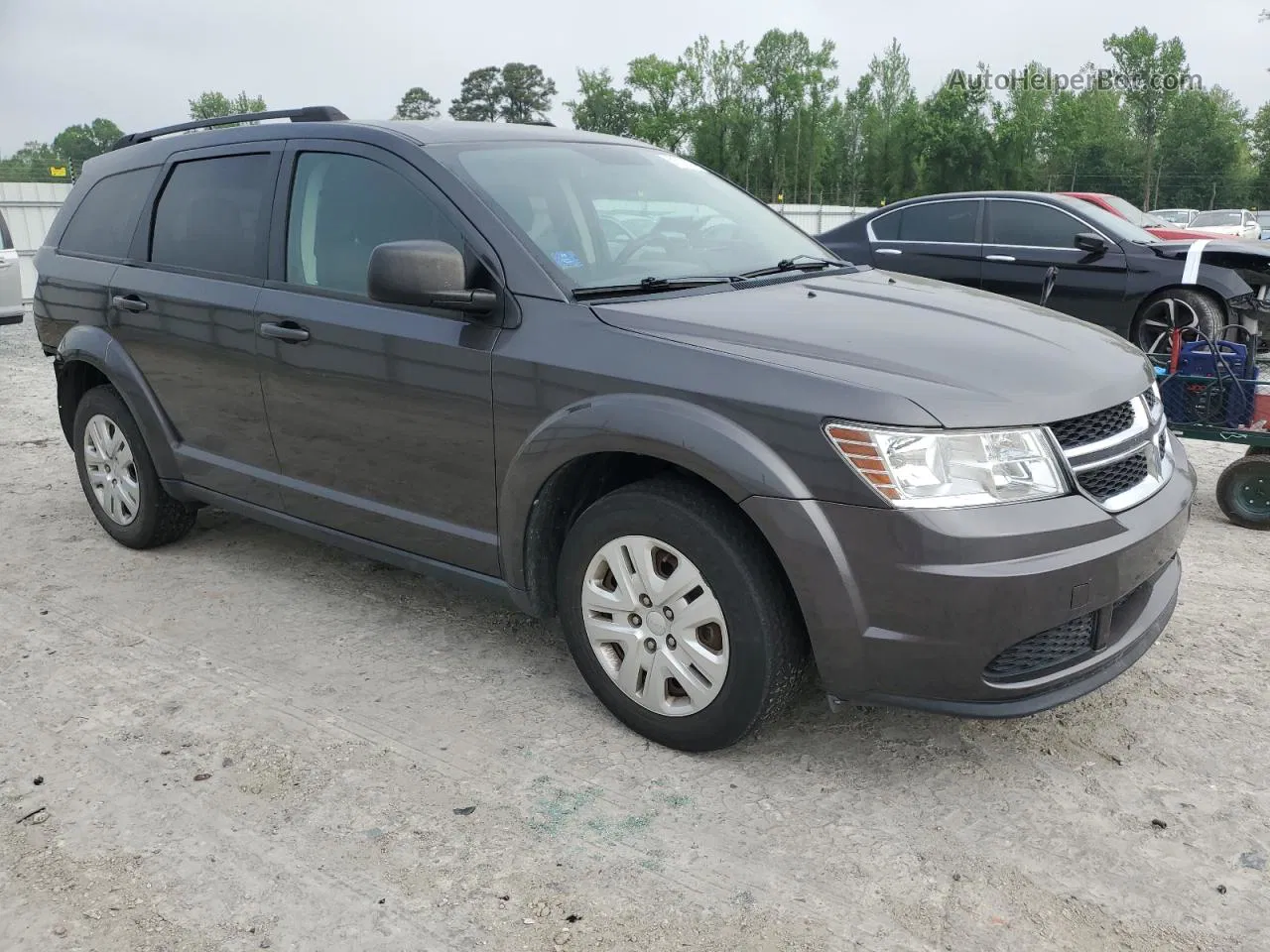 2017 Dodge Journey Se Gray vin: 3C4PDCAB6HT609600