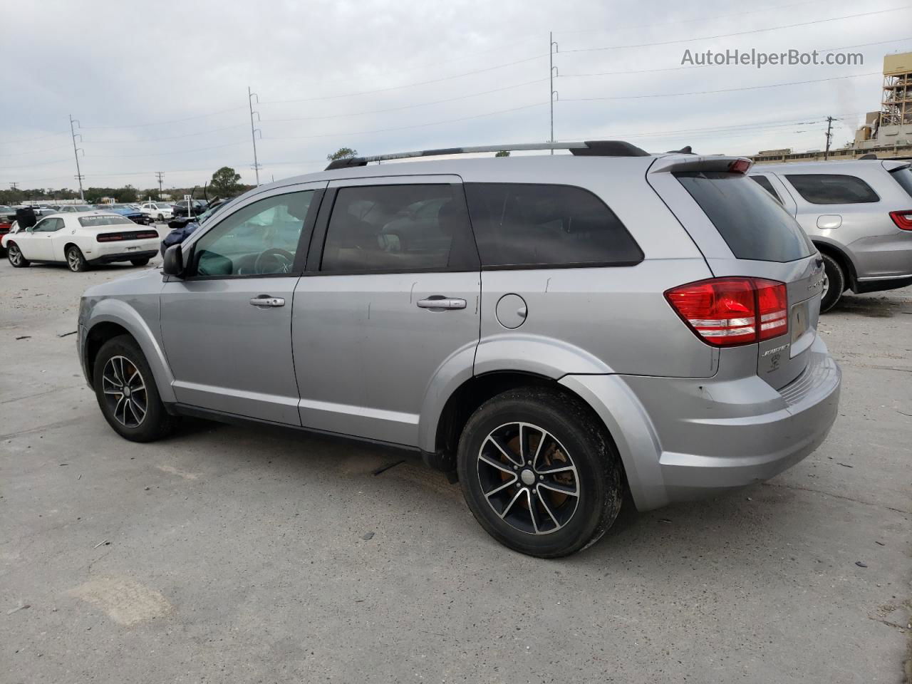 2017 Dodge Journey Se Silver vin: 3C4PDCAB7HT606480