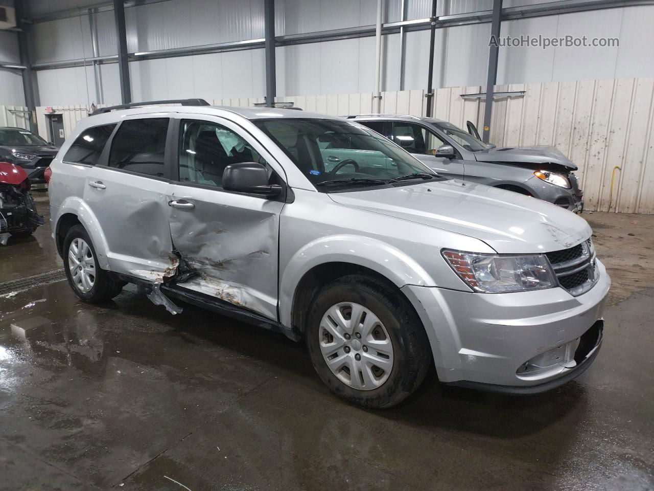 2014 Dodge Journey Se Silver vin: 3C4PDCAB8ET154938