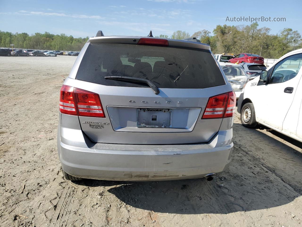 2016 Dodge Journey Se Silver vin: 3C4PDCAB8GT146647