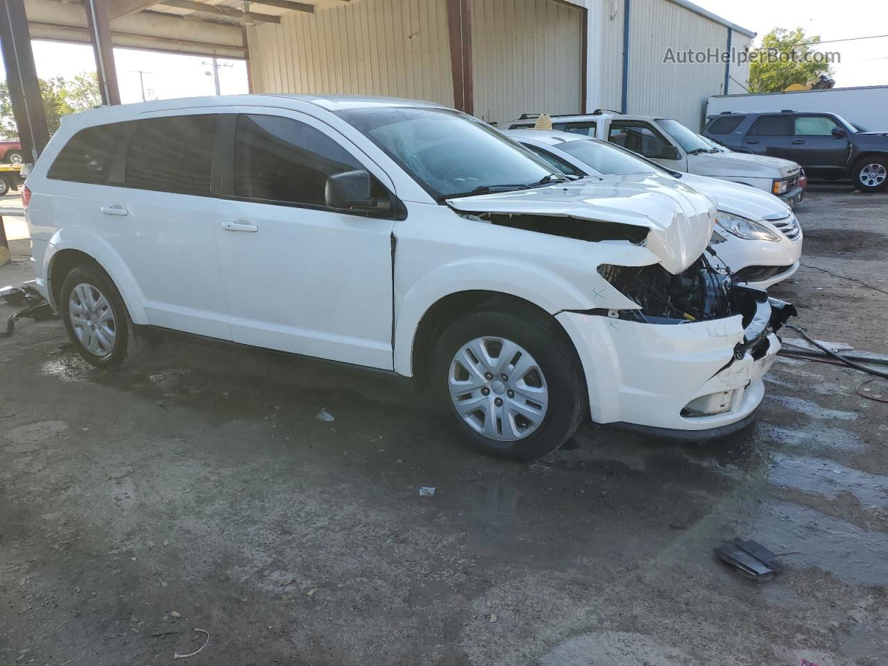 2014 Dodge Journey Se White vin: 3C4PDCAB9ET103514