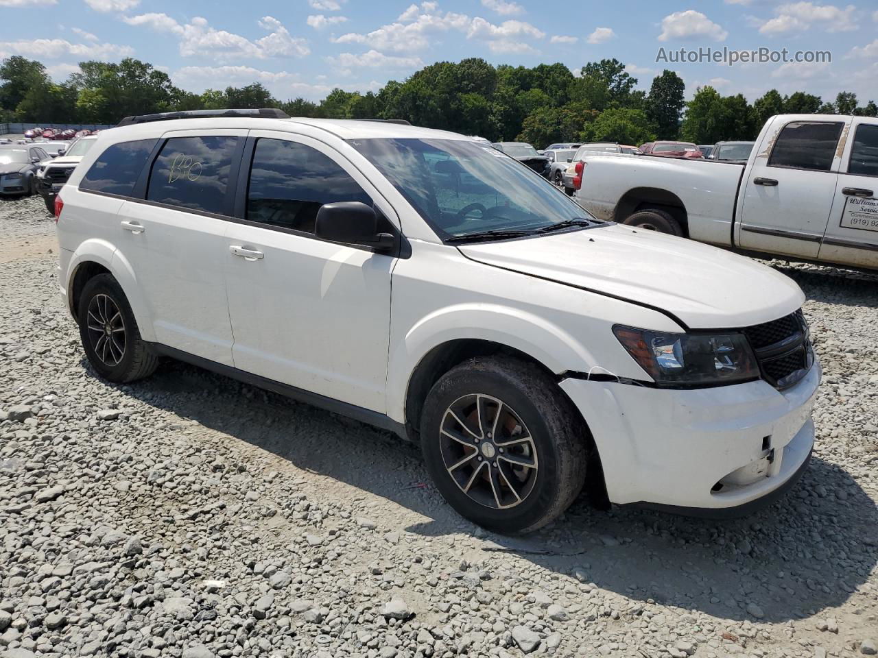 2017 Dodge Journey Se White vin: 3C4PDCAB9HT707410