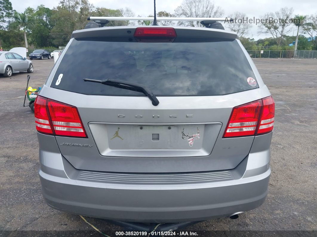 2017 Dodge Journey Se Silver vin: 3C4PDCABXHT653907