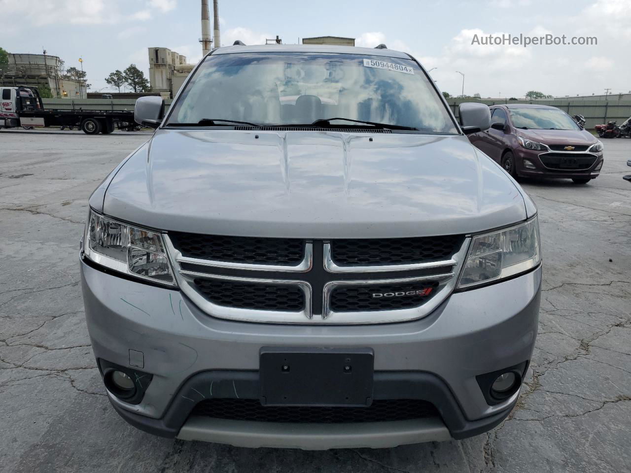 2017 Dodge Journey Sxt Серебряный vin: 3C4PDCBB4HT507825