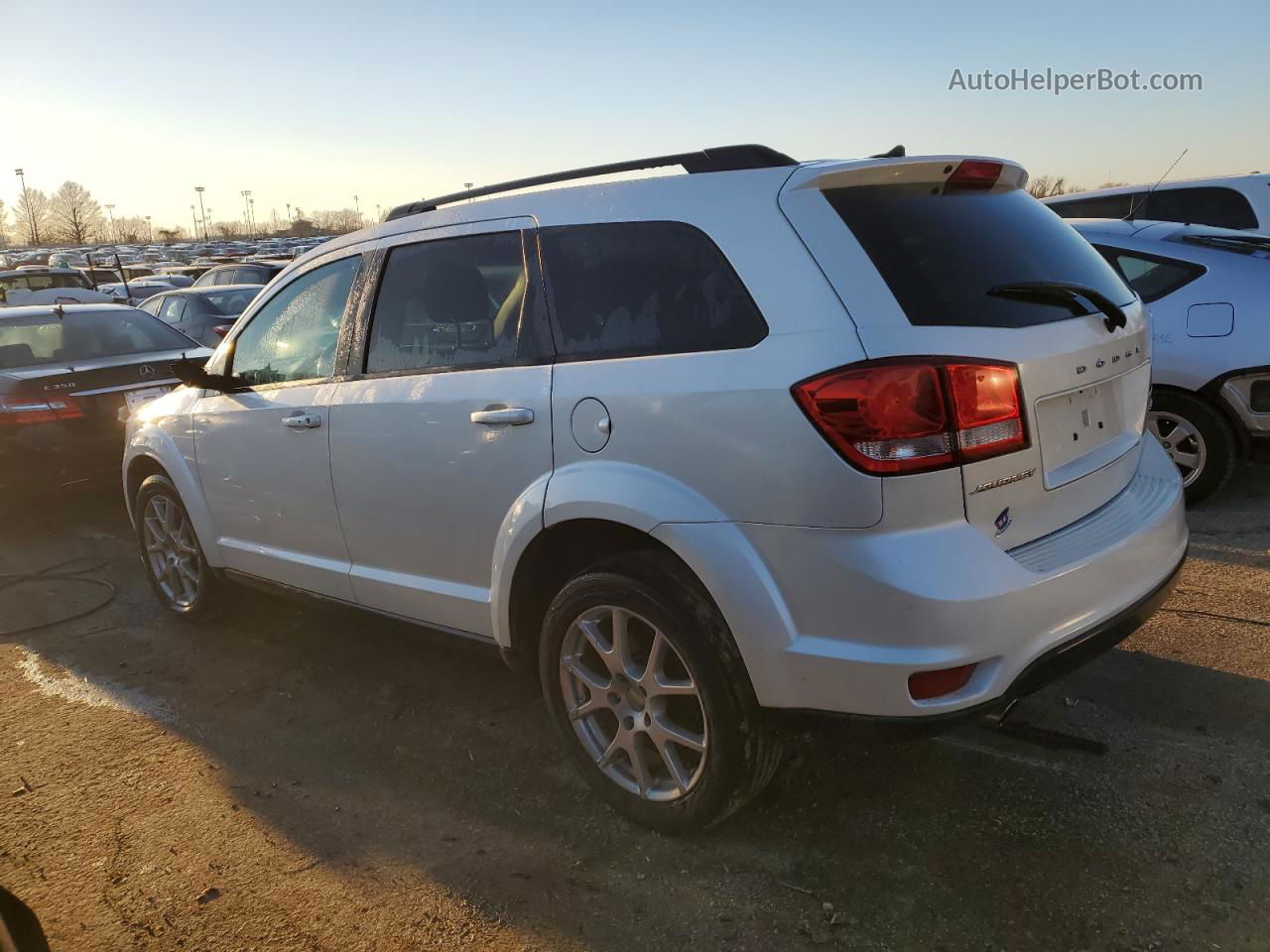 2016 Dodge Journey Sxt White vin: 3C4PDCBG4GT116684