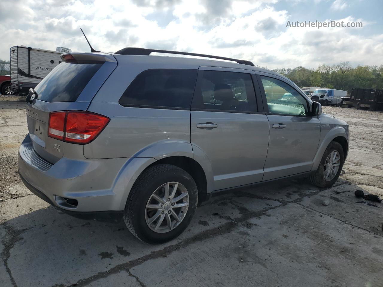 2017 Dodge Journey Sxt Silver vin: 3C4PDCBG7HT523366