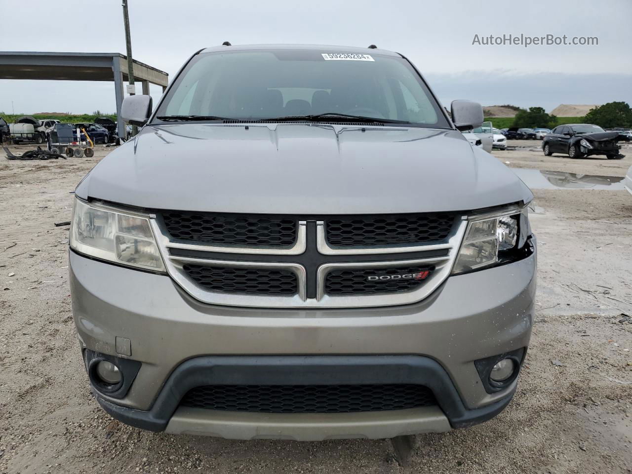 2017 Dodge Journey Sxt Серебряный vin: 3C4PDCBG7HT576097