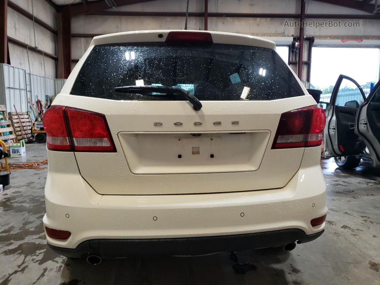 2015 Dodge Journey R/t White vin: 3C4PDCEG3FT669420