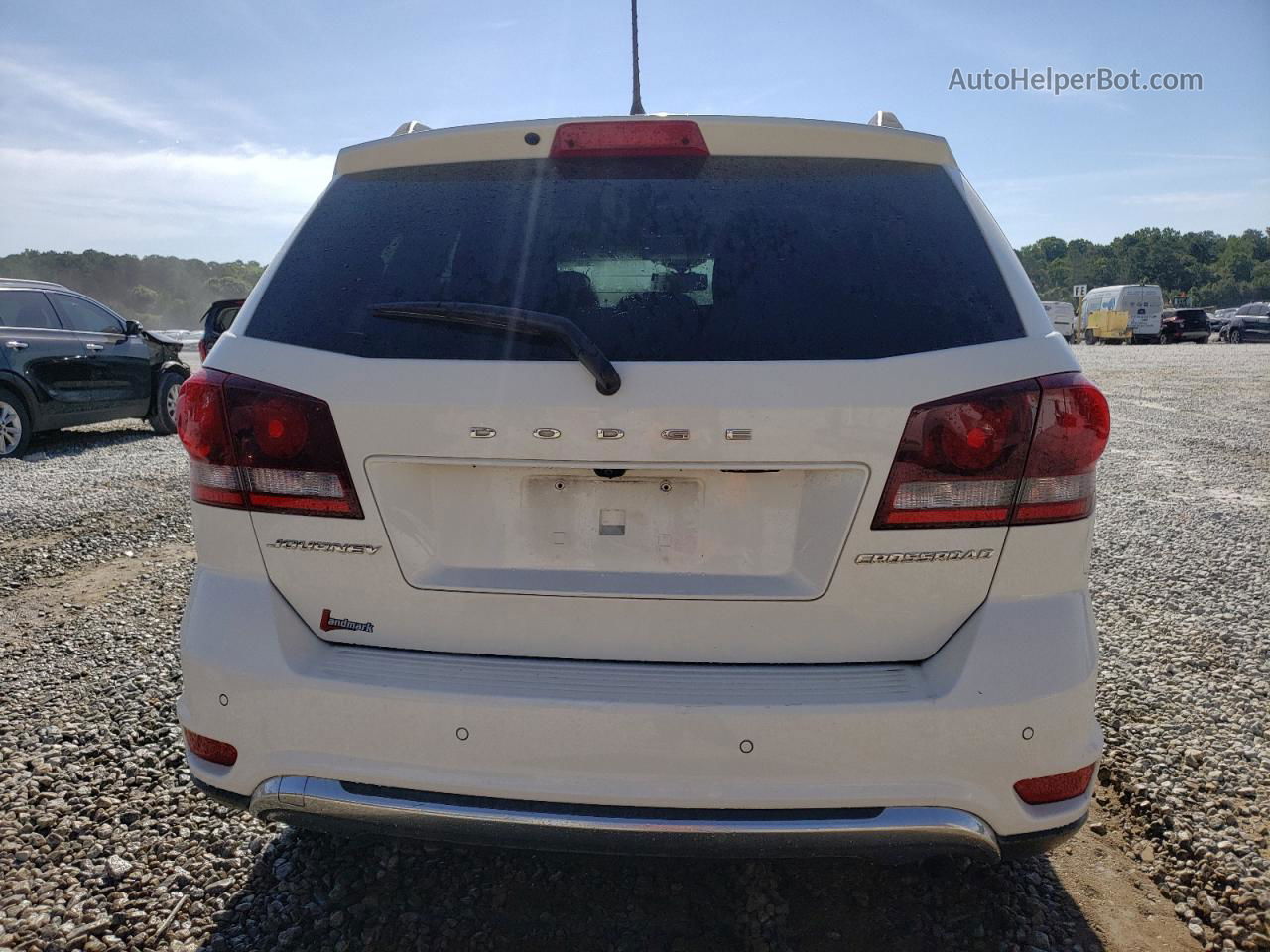 2017 Dodge Journey Crossroad White vin: 3C4PDCGB0HT644219