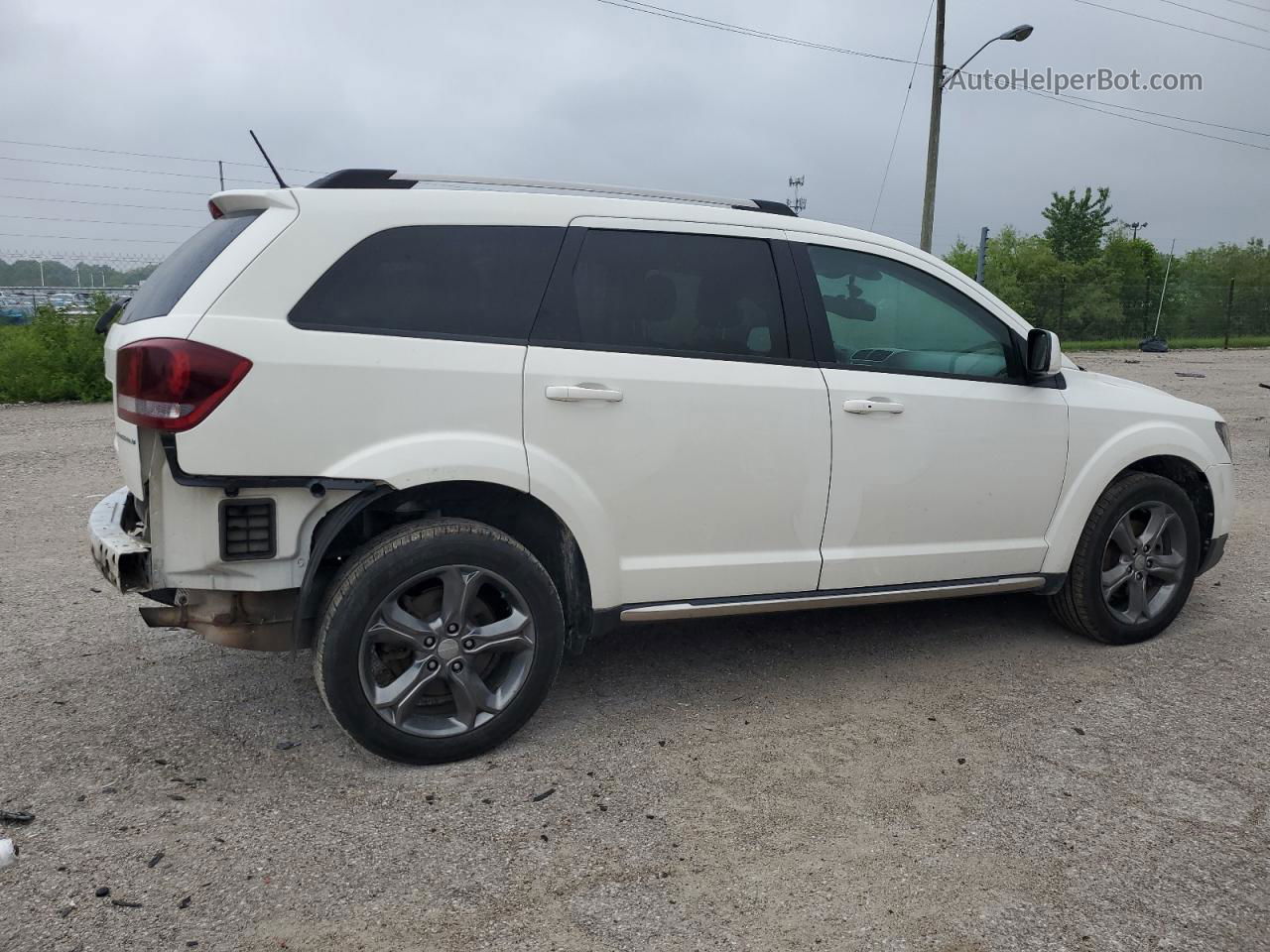 2017 Dodge Journey Crossroad White vin: 3C4PDCGBXHT612491