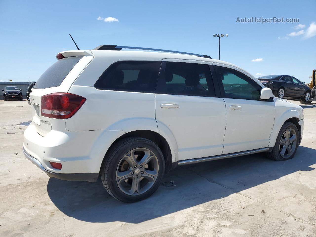 2017 Dodge Journey Crossroad White vin: 3C4PDCGG1HT566643