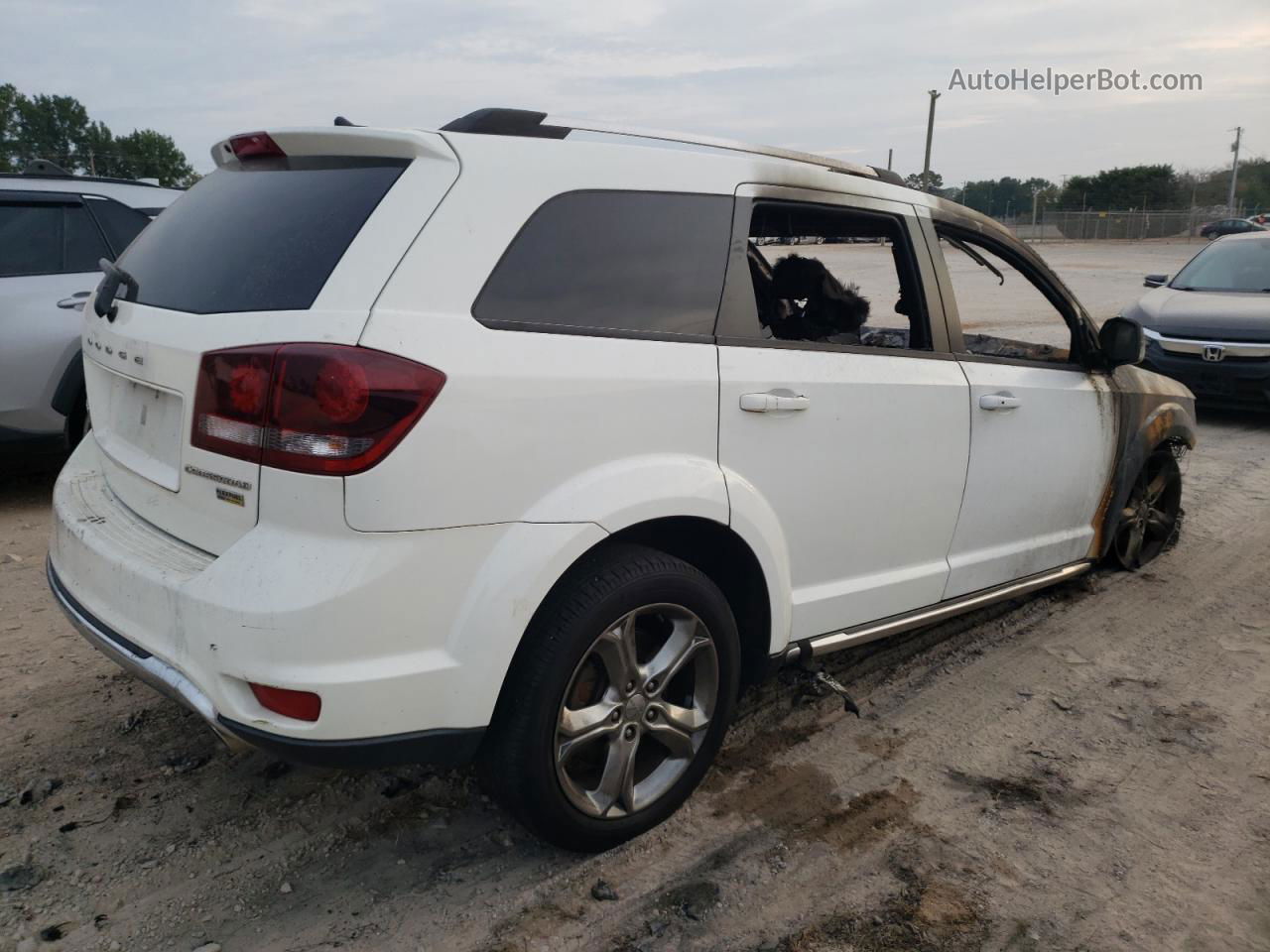 2017 Dodge Journey Crossroad White vin: 3C4PDCGG2HT556543