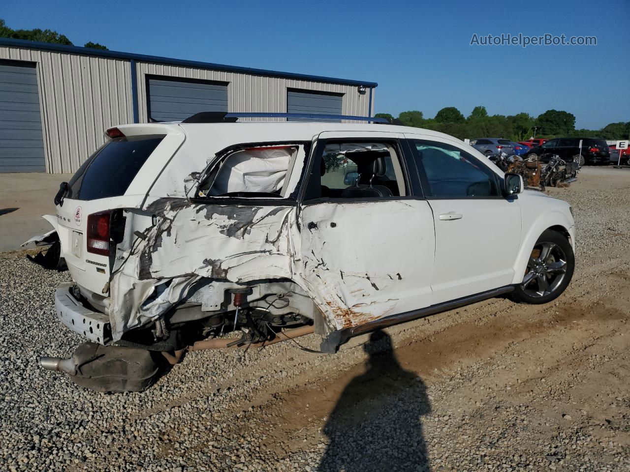 2017 Dodge Journey Crossroad White vin: 3C4PDCGG2HT556655