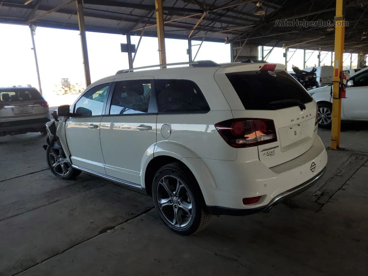 2017 Dodge Journey Crossroad White vin: 3C4PDCGG6HT677530