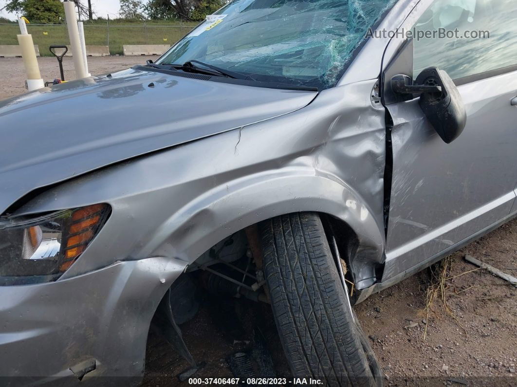 2017 Dodge Journey Se Silver vin: 3C4PDDAG1HT583327