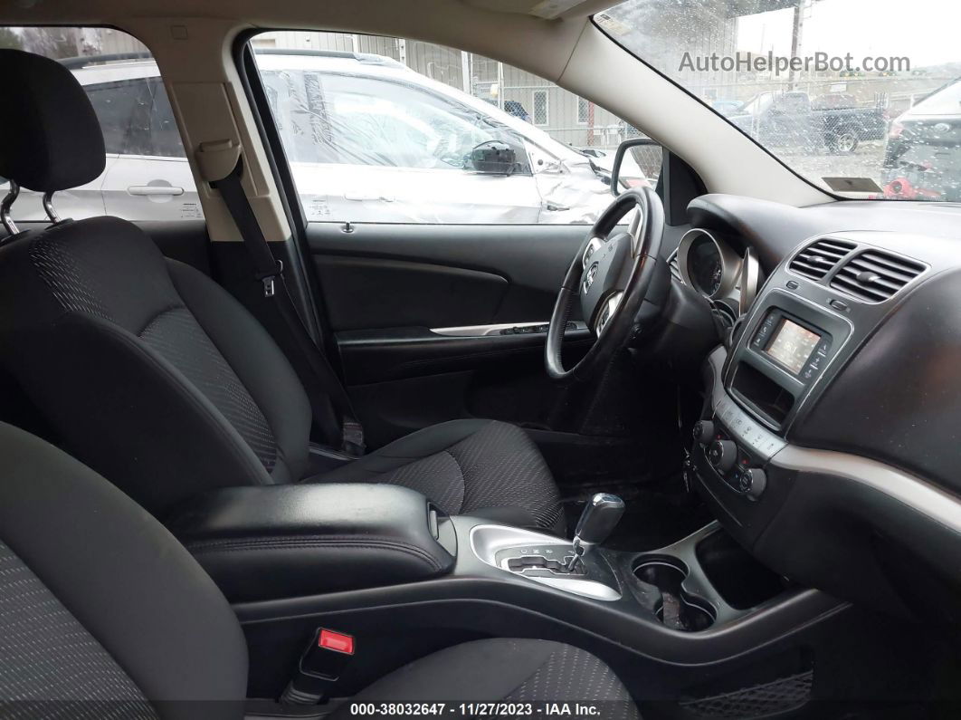 2016 Dodge Journey Se Серебряный vin: 3C4PDDAG6GT163741