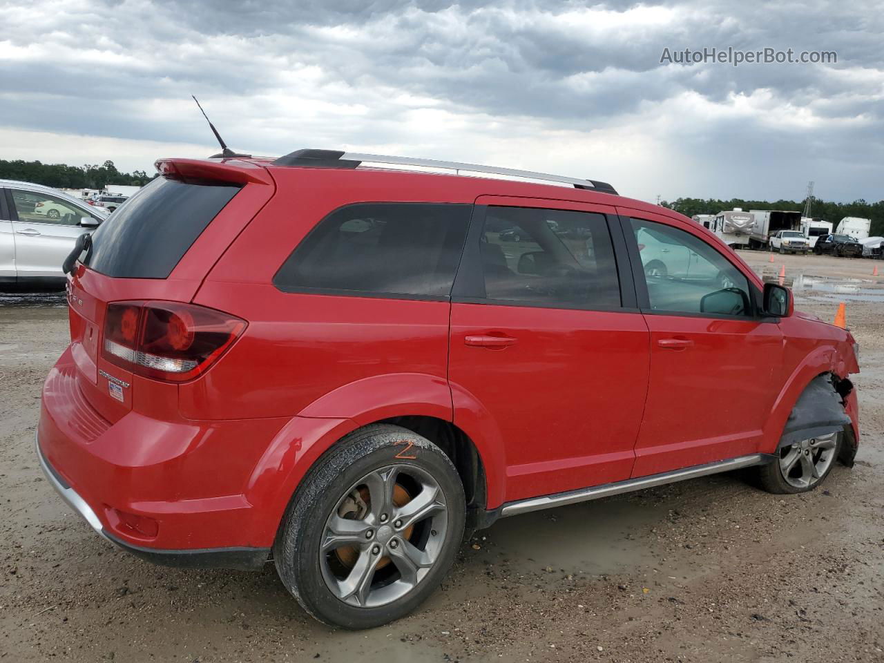 2017 Dodge Journey Crossroad Red vin: 3C4PDDGG2HT553390