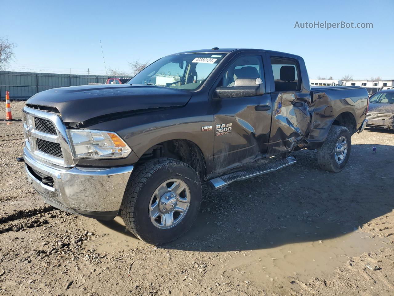 2018 Ram 3500 St Угольный vin: 3C63R3CJ3JG103555