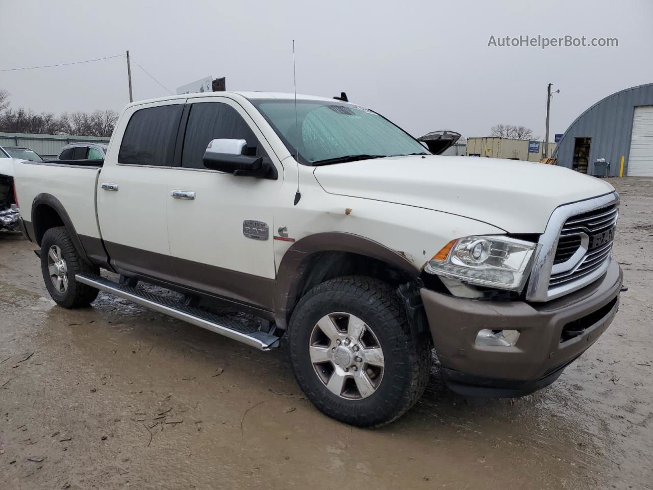 2018 Ram 3500 Longhorn White vin: 3C63R3FL2JG249412