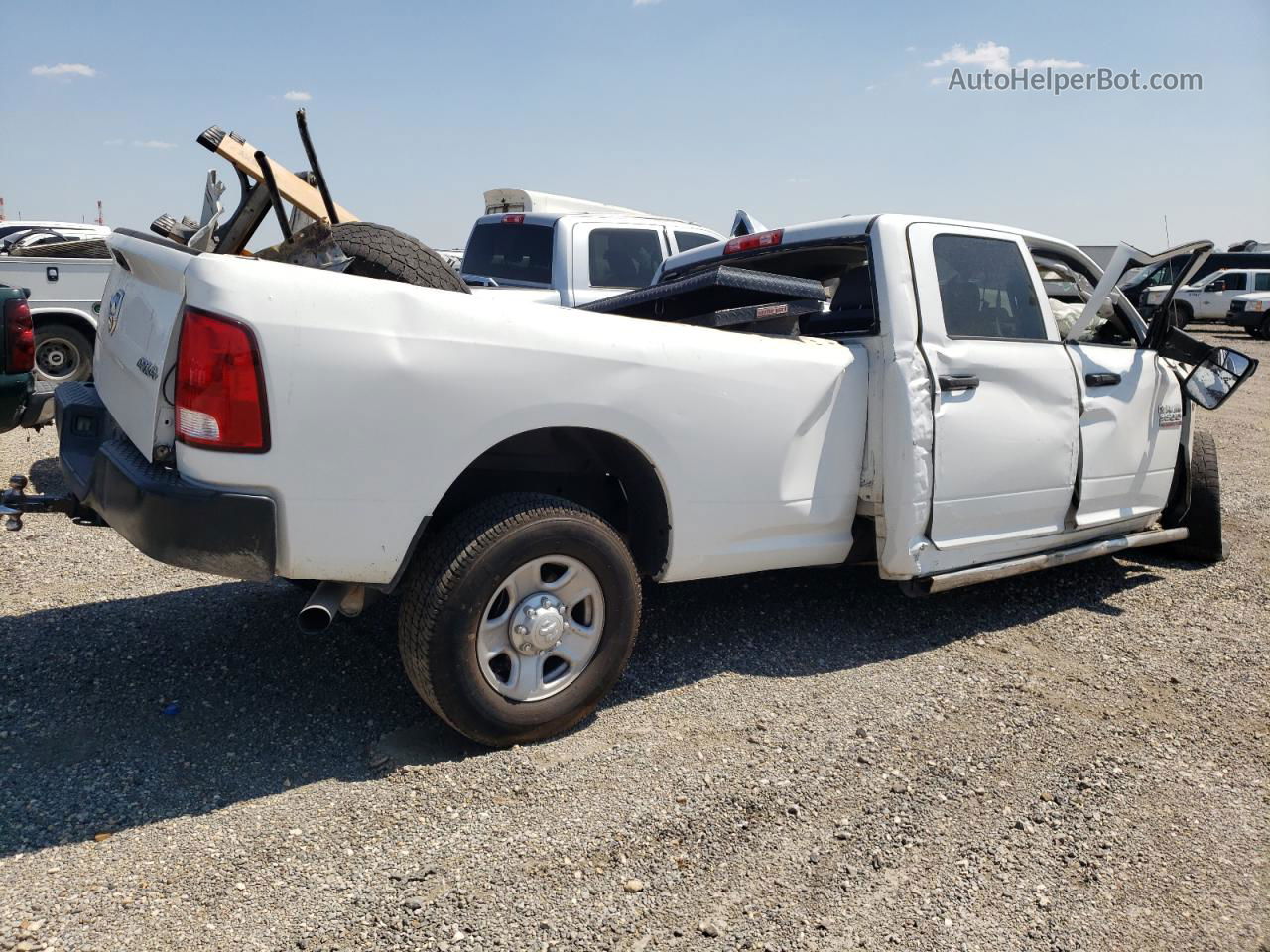 2018 Ram 3500 St White vin: 3C63R3GJ6JG408011