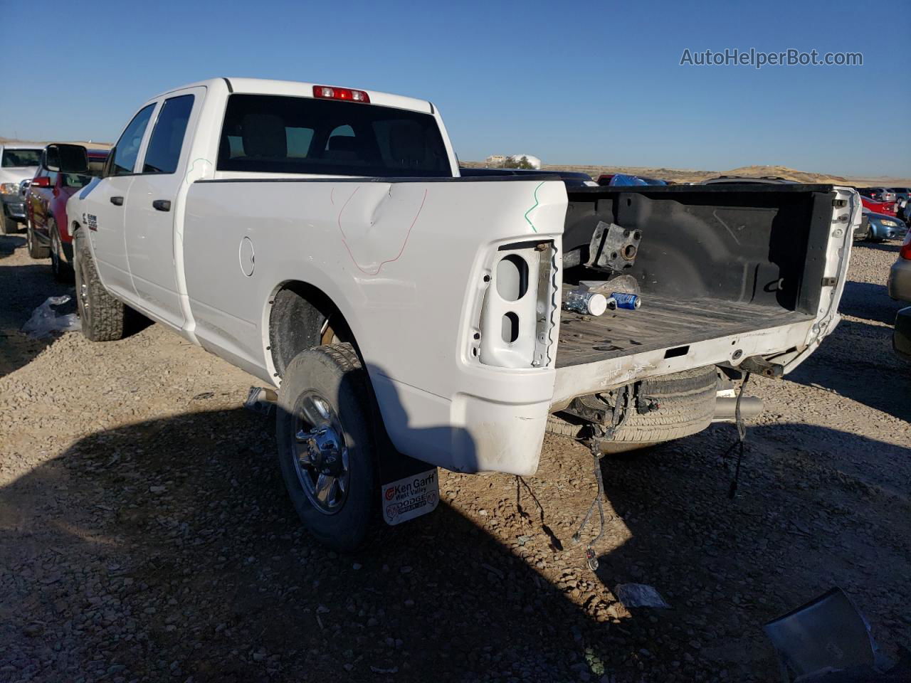 2018 Ram 3500 St White vin: 3C63R3GL5JG339183