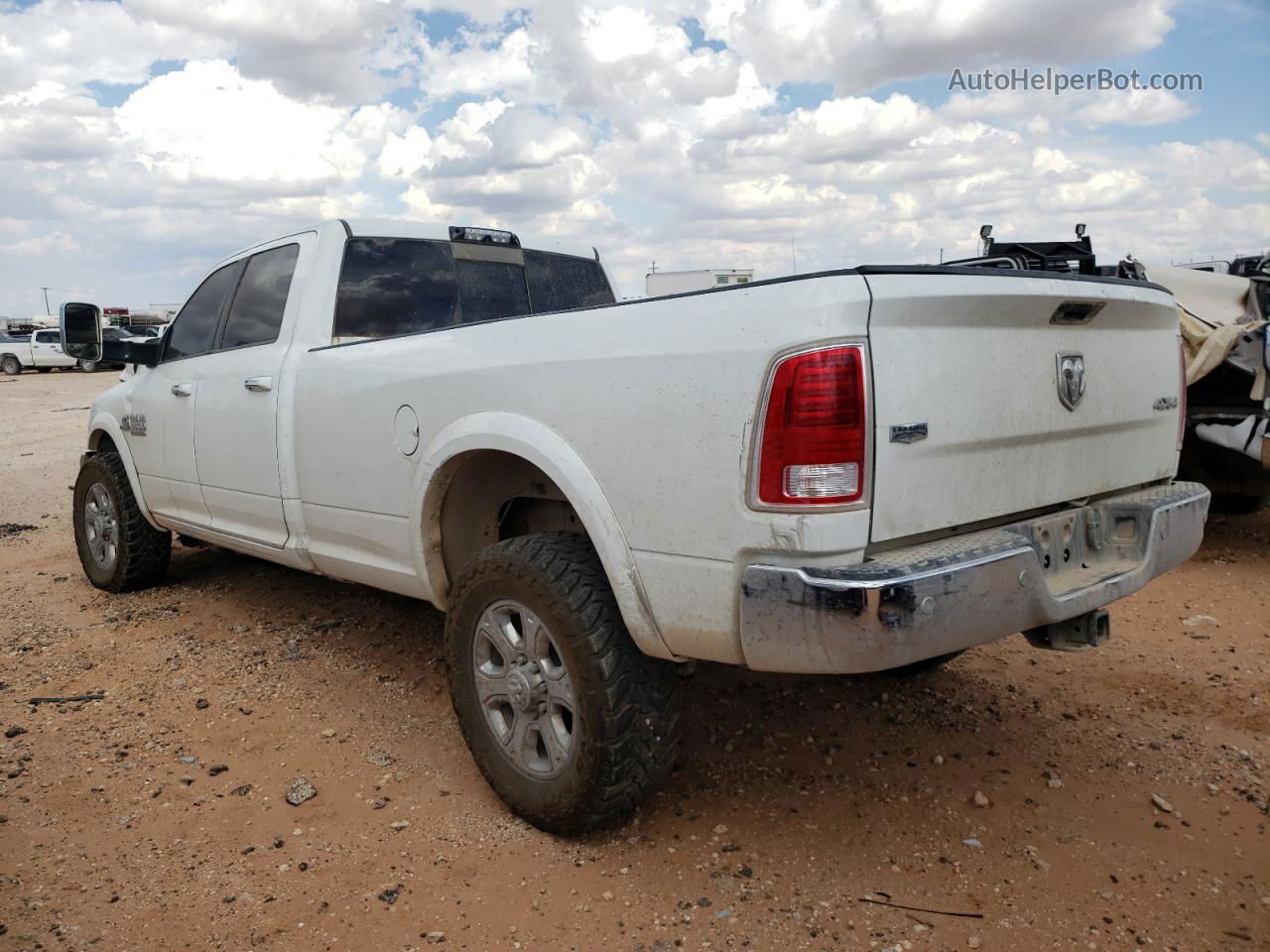 2018 Ram 3500 Laramie Белый vin: 3C63R3JL6JG140717