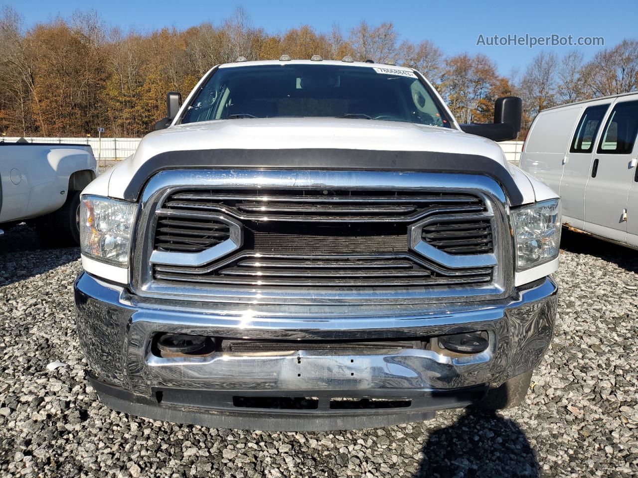 2018 Ram 3500 St White vin: 3C63RRGL0JG372241