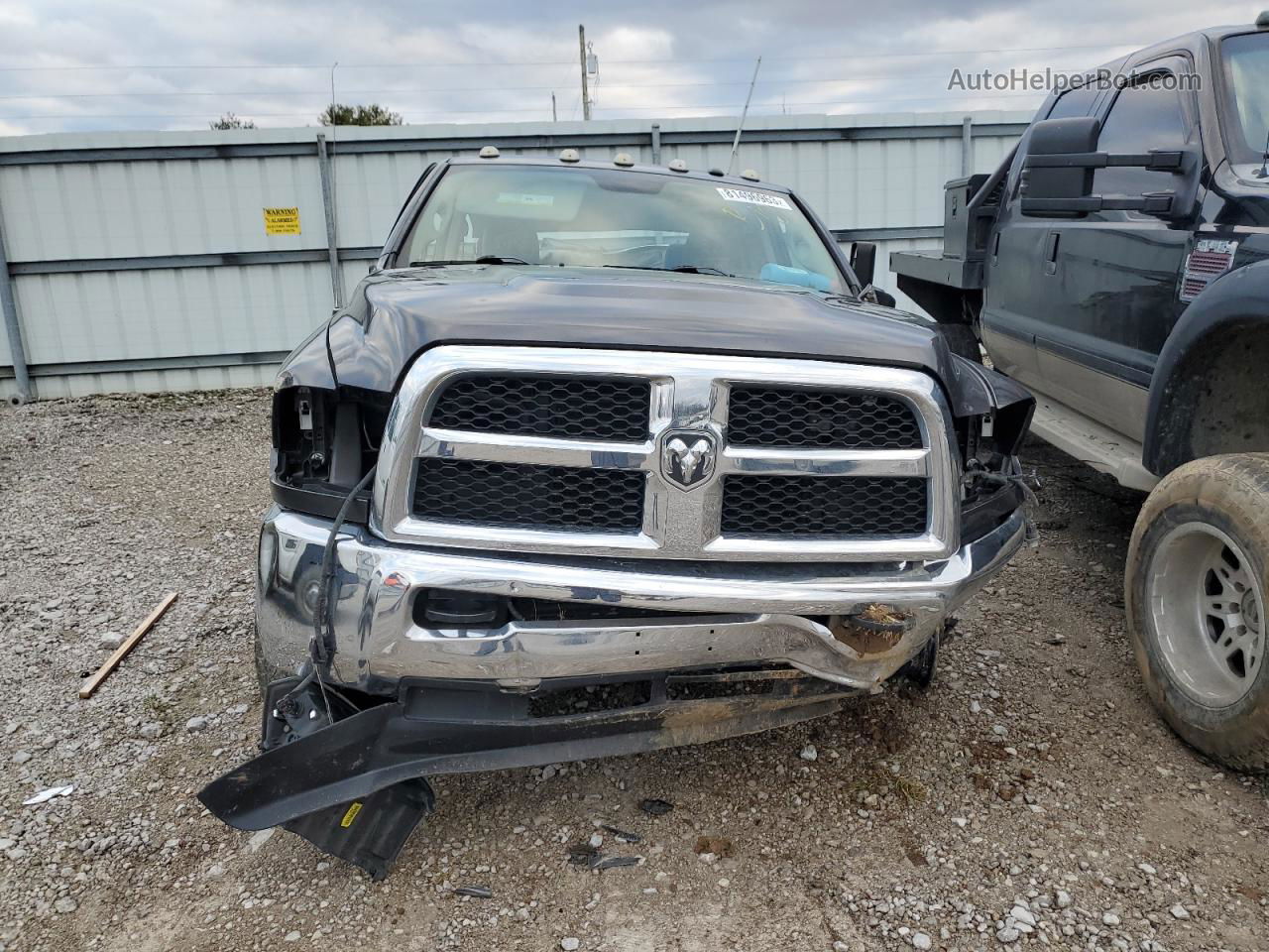 2018 Ram 3500 St Серый vin: 3C63RRGL1JG155023