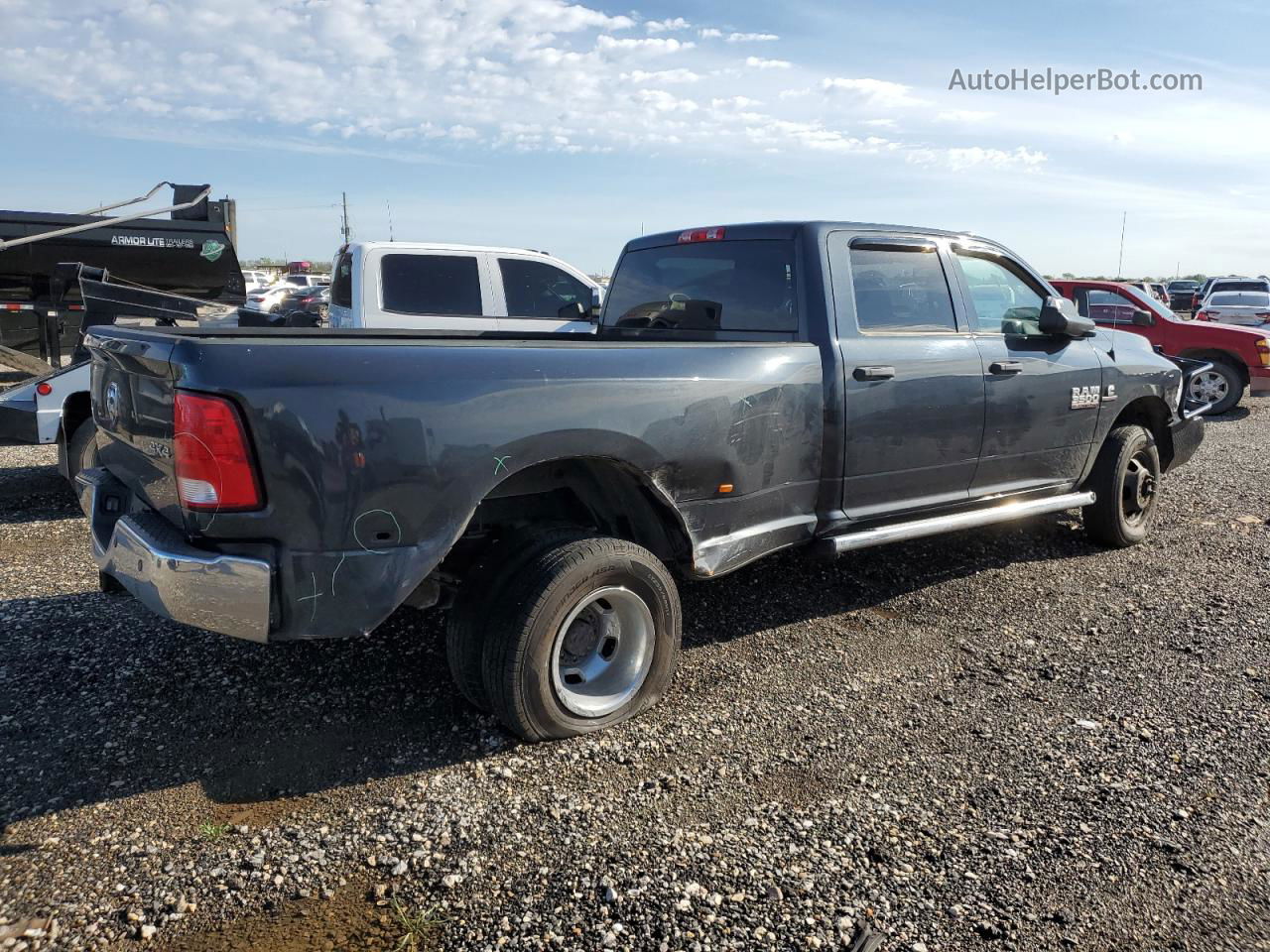 2018 Ram 3500 St Black vin: 3C63RRGL2JG119017