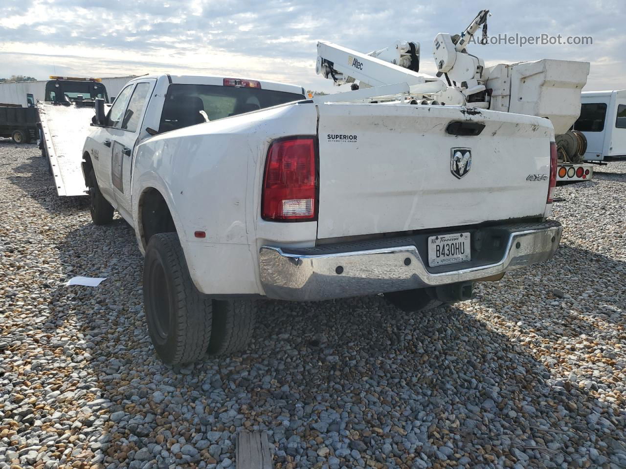 2018 Ram 3500 St White vin: 3C63RRGL4JG330252