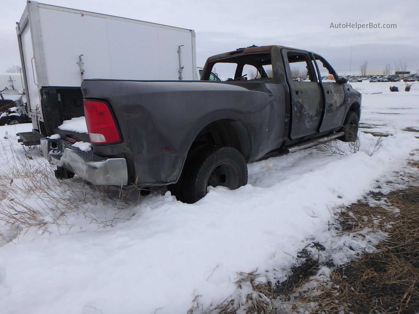 2018 Ram 3500 Slt Пожар vin: 3C63RRHL1JG200993