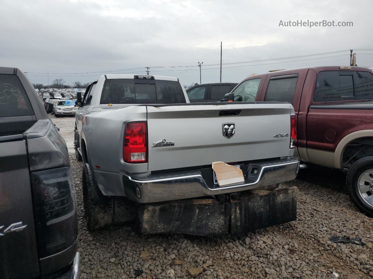 2018 Ram 3500 Slt Silver vin: 3C63RRHL3JG239049