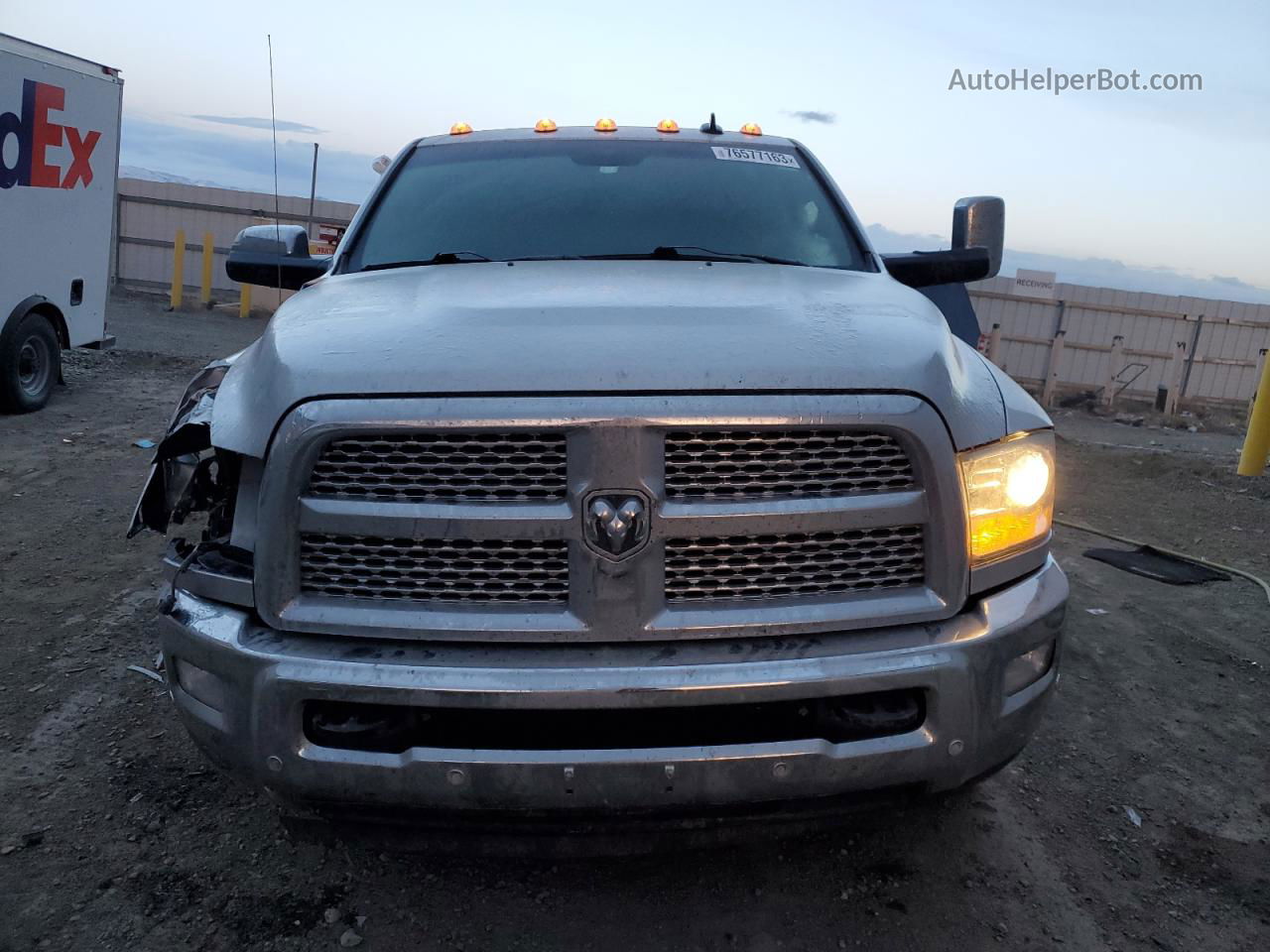 2018 Ram 3500 Laramie Silver vin: 3C63RRJL4JG140881