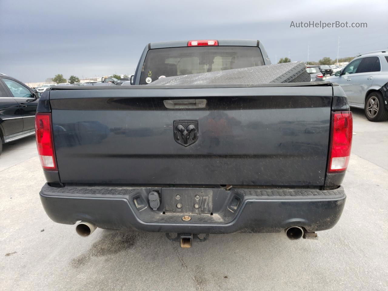 2014 Ram 1500 St Gray vin: 3C6JR6AT2EG121788