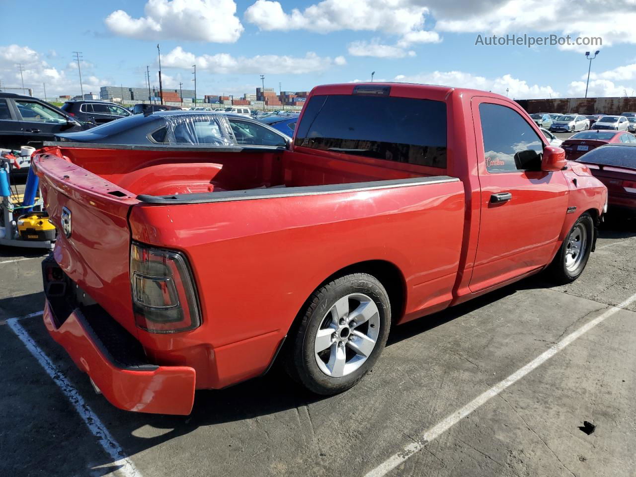 2014 Ram 1500 St Red vin: 3C6JR6AT3EG330697