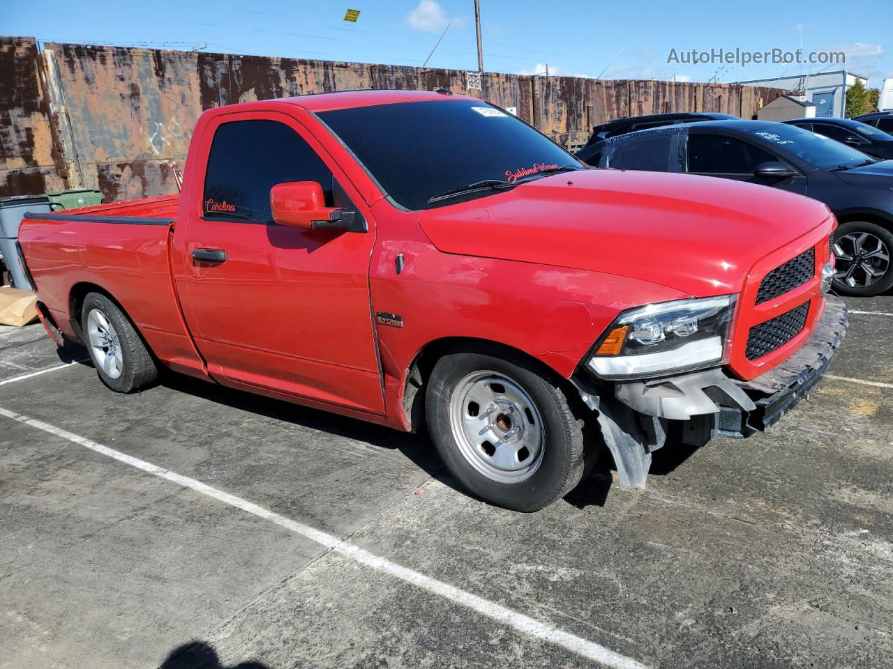 2014 Ram 1500 St Красный vin: 3C6JR6AT3EG330697