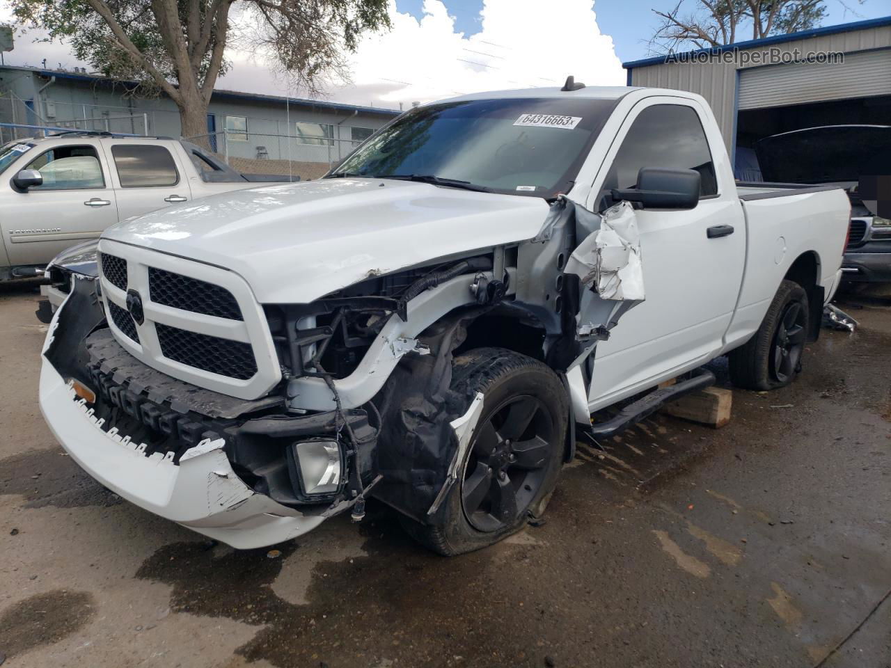 2019 Ram 1500 Classic Tradesman White vin: 3C6JR6AT8KG564166